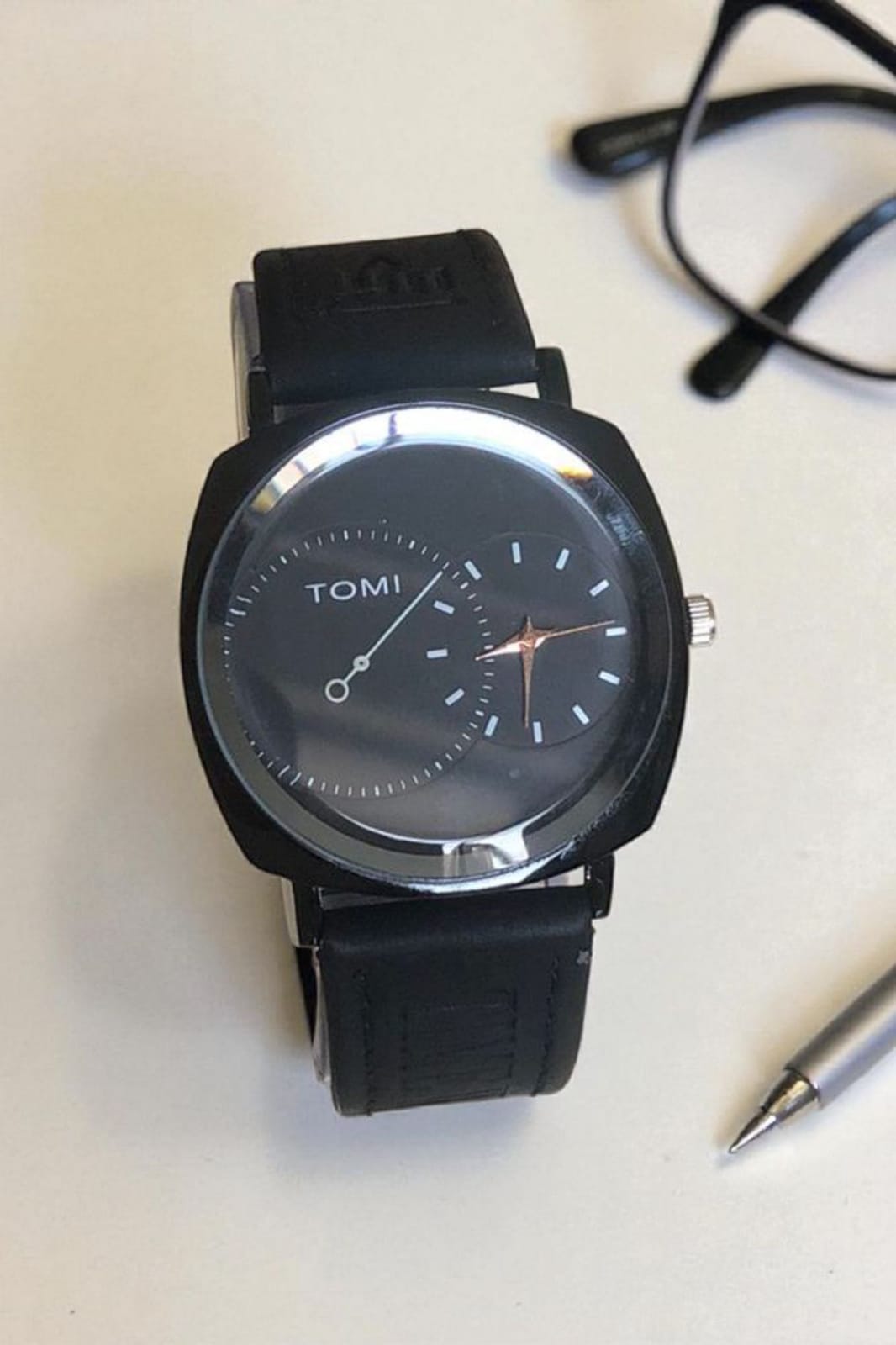 TOMI- T76 Black Dial With Luxury Stunning Leather Strap