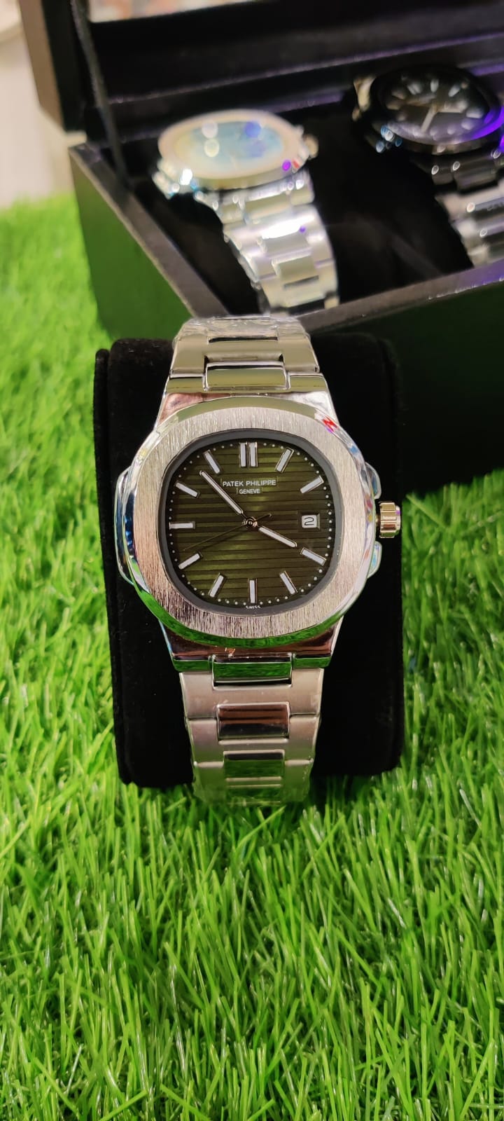 PATEK PHILPPE  - Limited Luxury Edition Watches