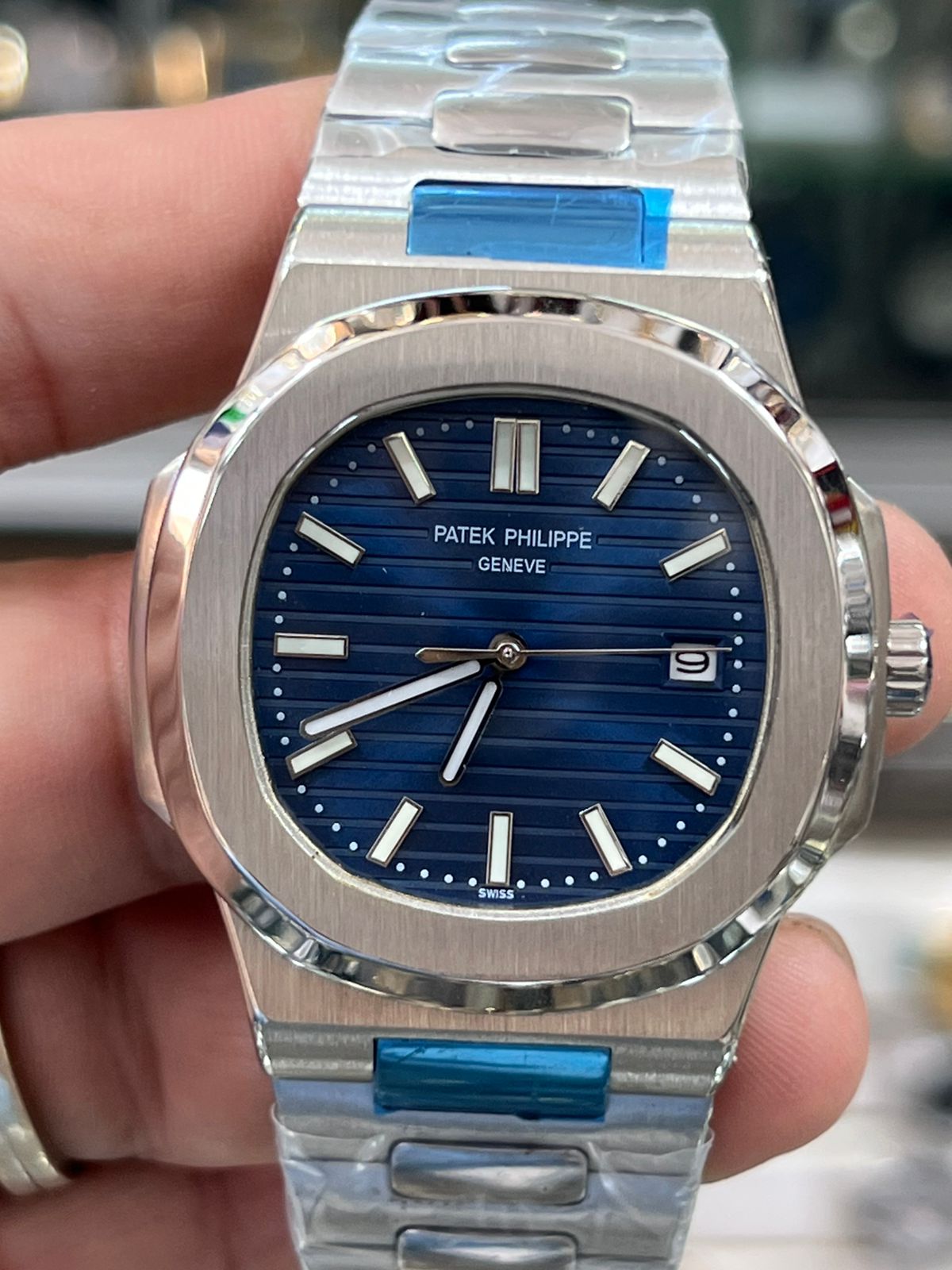 PATEK PHILPPE  - Limited Luxury Edition Watches